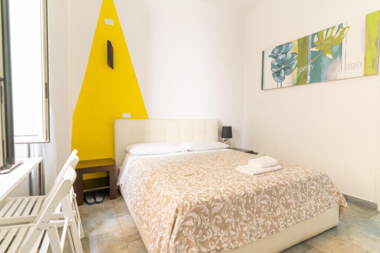 Romafullhouse Guesthouse Ngoại thất bức ảnh